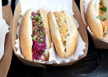 Hot Dog with sausage and vegan ingredients