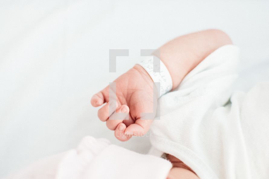 newborn hand 