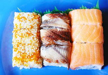 sushi rolls 