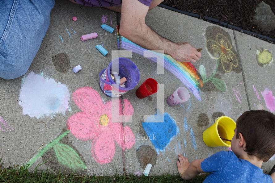 painting with chalk 
