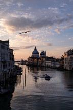 Sunrise over the grand canal 