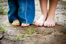 feet in mud 