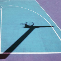 street basket shadow on the ground