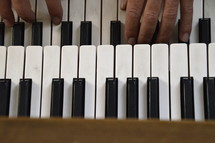 keys of an organ.