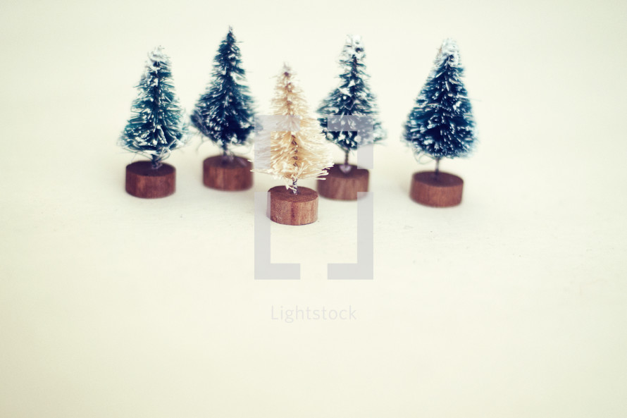 tree figurines 