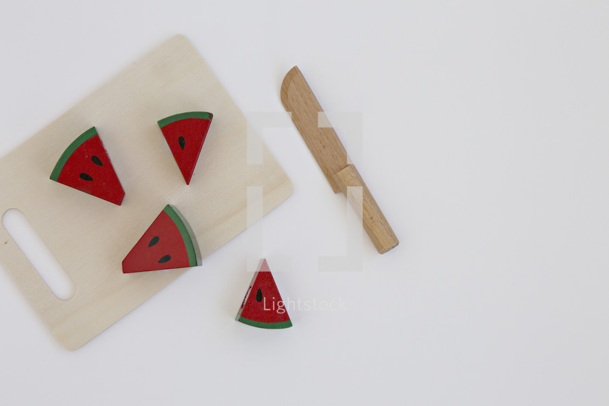 toy cutting board with watermelon 