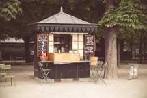 coffee stand in Paris Luxembourg Gardens