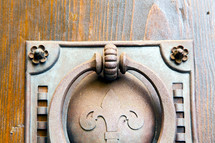 brass door knocker 