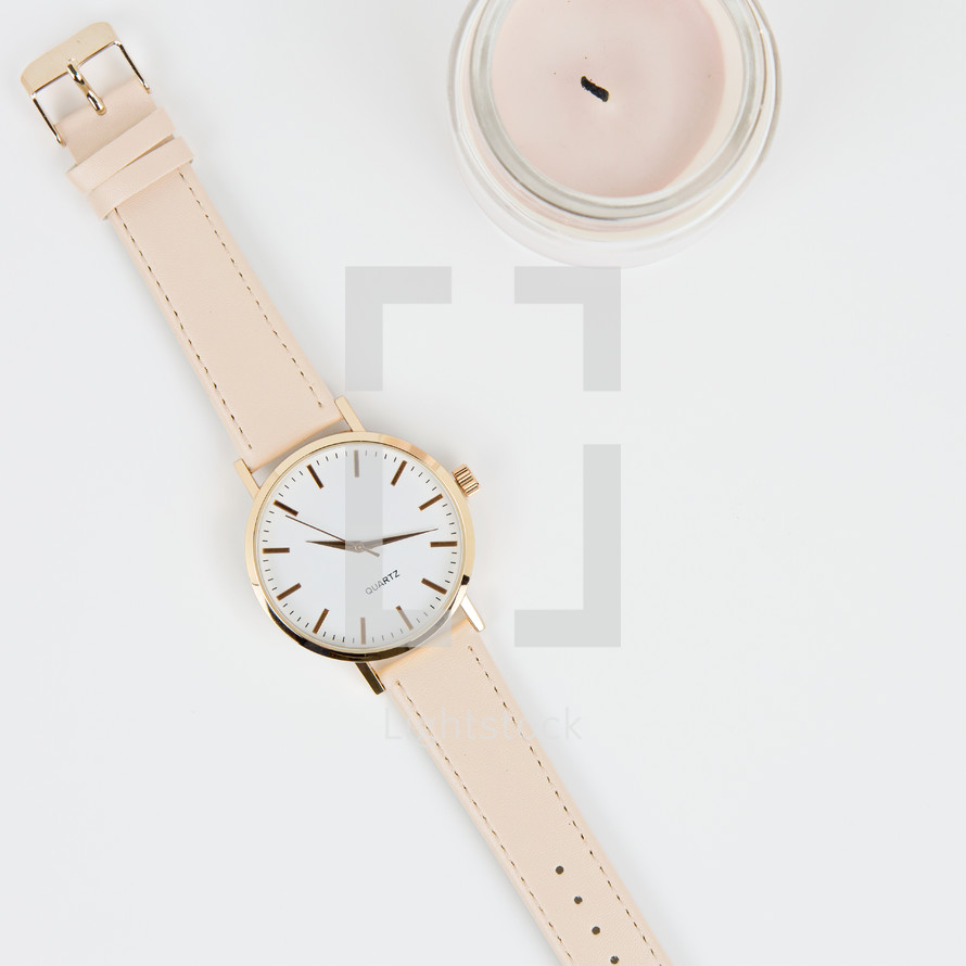 watch and candle 