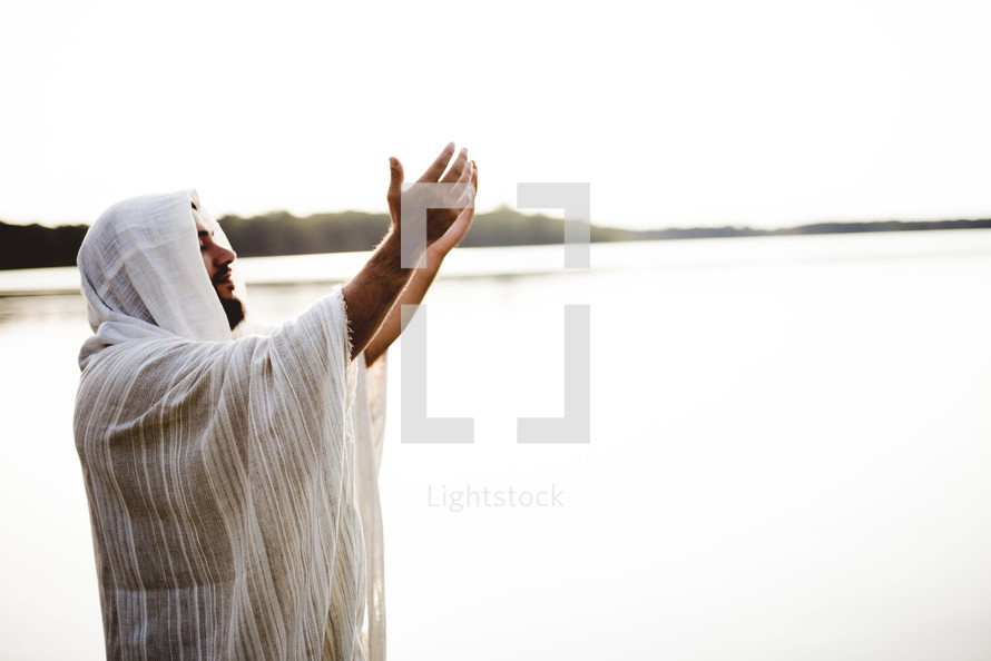 Jesus with hands raised 