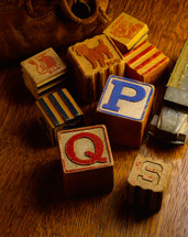 wooden blocks - watch your P's and Q's 
