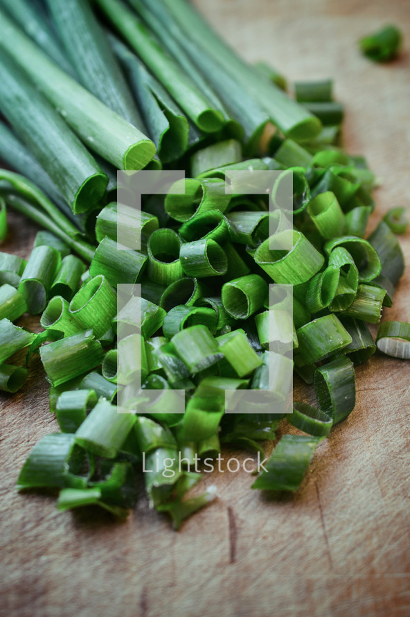 chopped green onions 