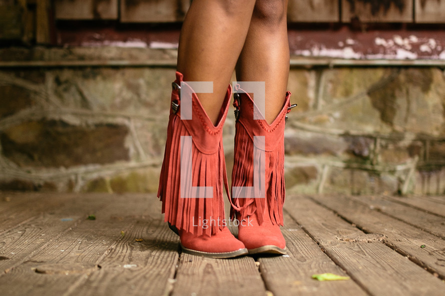 pink fringed boots 
