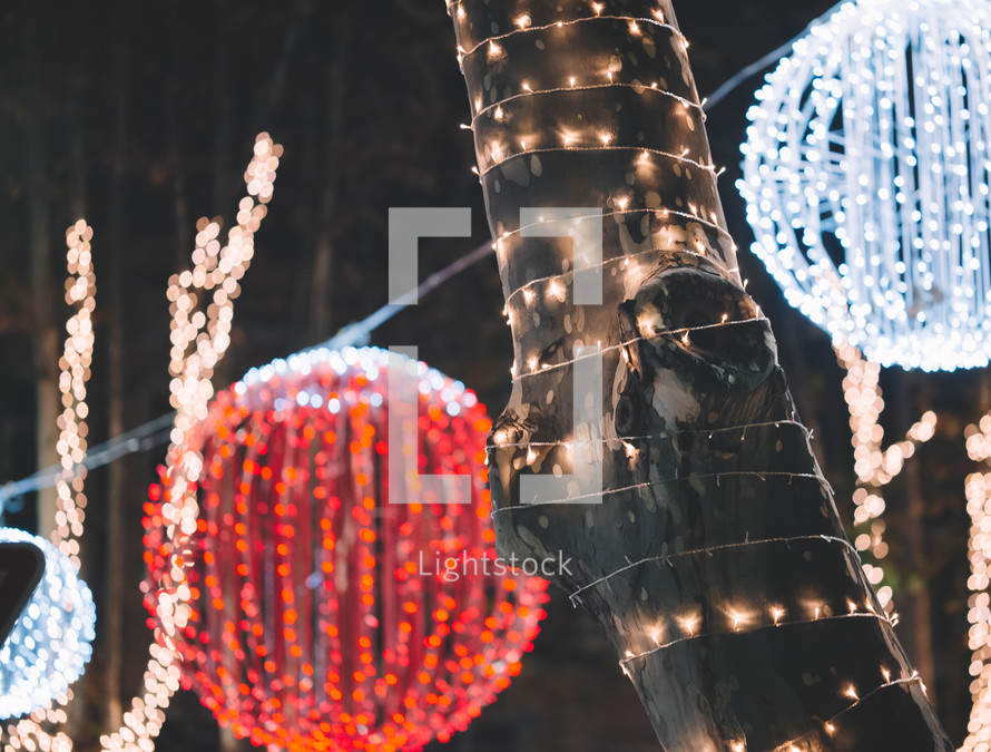 Christmas illuminations on the tree