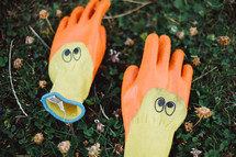 gardening gloves 