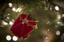 drum Christmas ornament 