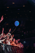 Balloon and people worshipping