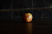 apple on a table 