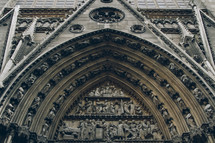 detailed engravings and carvings on Notre Dame 