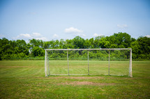 a net on a soccer goal 