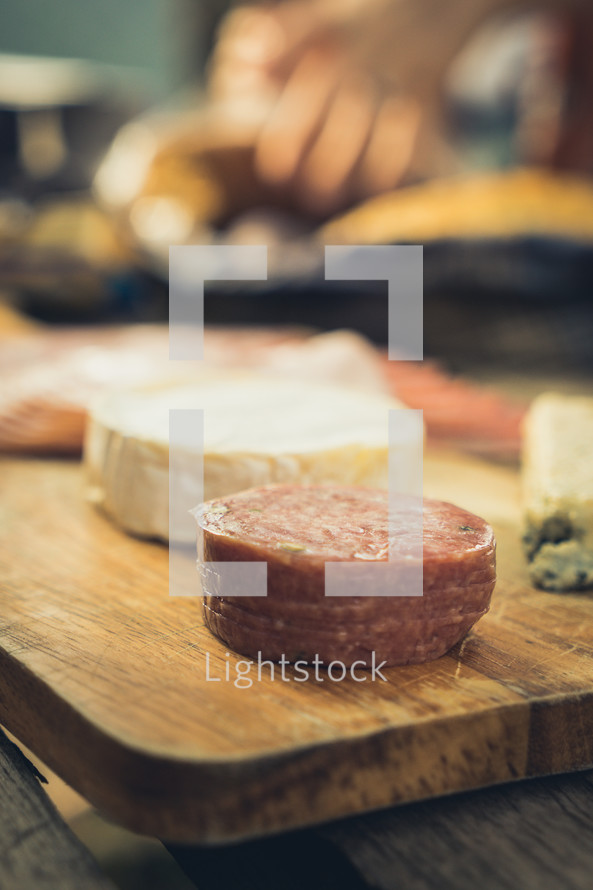 meat and cheese platter 