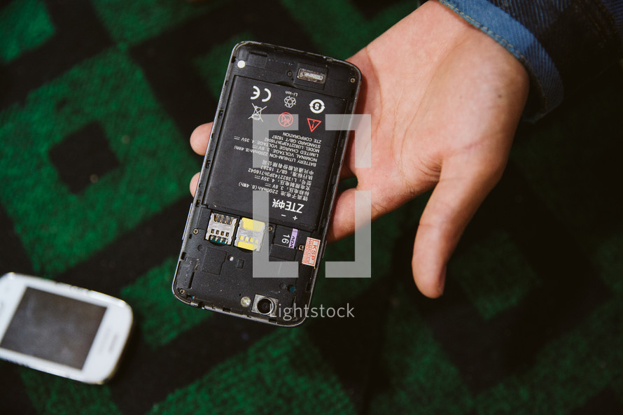 inserting a SD card bible into a phone