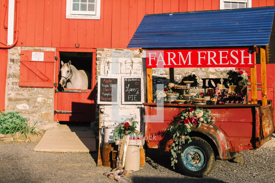 farm fresh food stand 