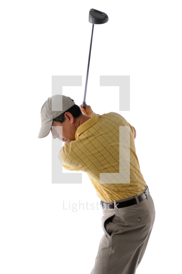 male golfer swinging the club 