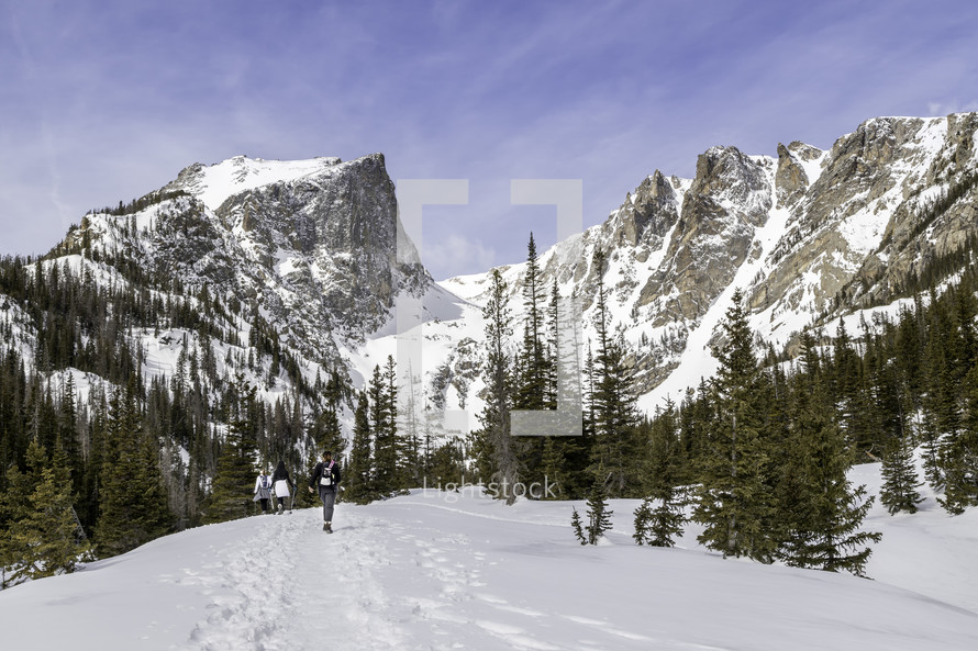 Winter Hiking in Rocky Mountain National Park heading to Dream Lake and Emerald Lake