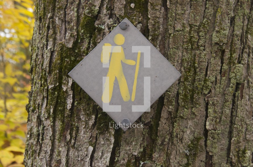 hiking trail sign 