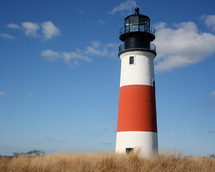 red and white lighthouse 