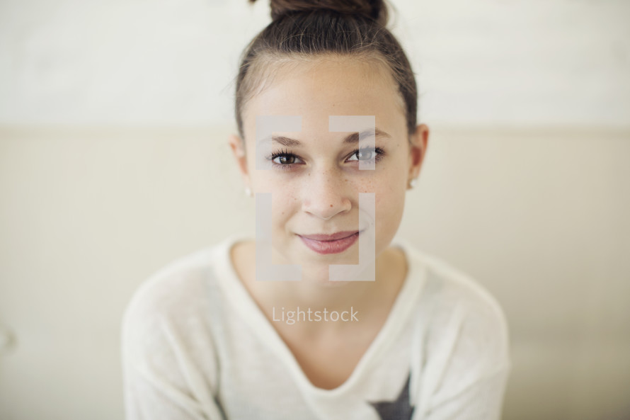 head shot of a teen girl 