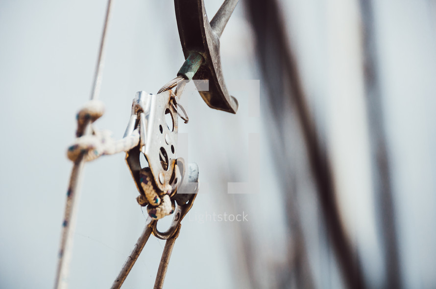 nautical rope and pulley 