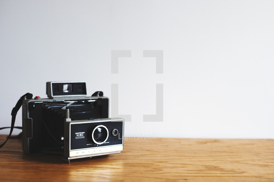 vintage polaroid camera 