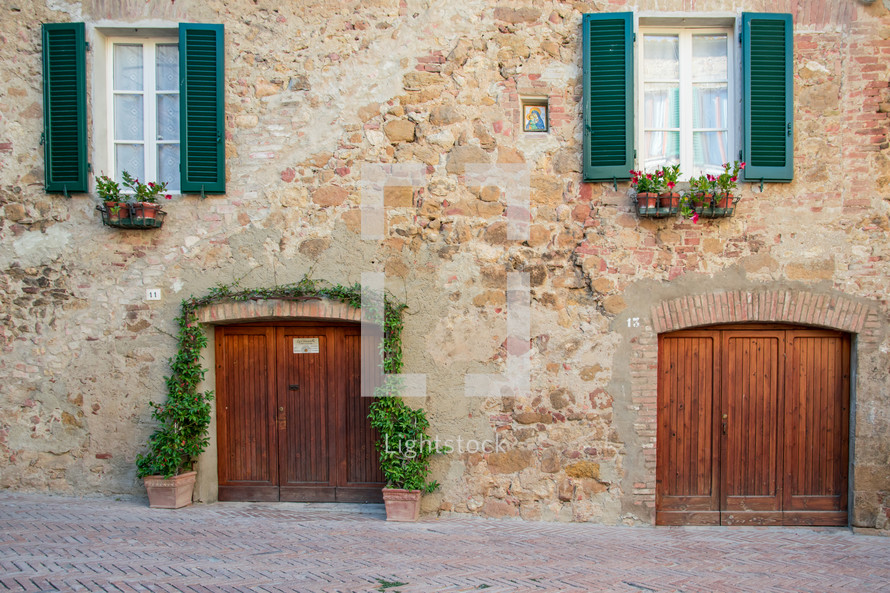 Flowery Windows In Pienza Tuscany