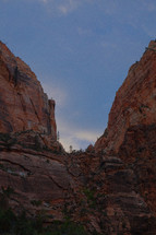 red rock canyon cliffs 