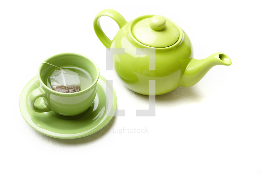tea pot and tea cup 