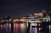 harbor restaurants at night 