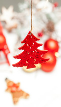red Christmas tree ornament 