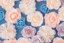 Bed of blue and white Flowers flay layer background