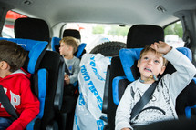 children in car seats 