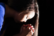 woman in prayer 
