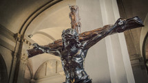sculpture of the crucifixion 