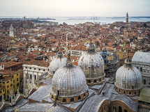 domes of buildings in Italy 