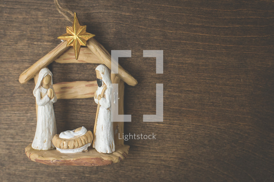 nativity ornament 