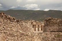 ancient ruins 