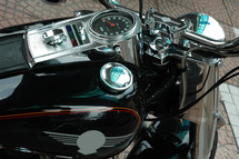 motorcycle gauges 