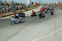 motorcycle race 