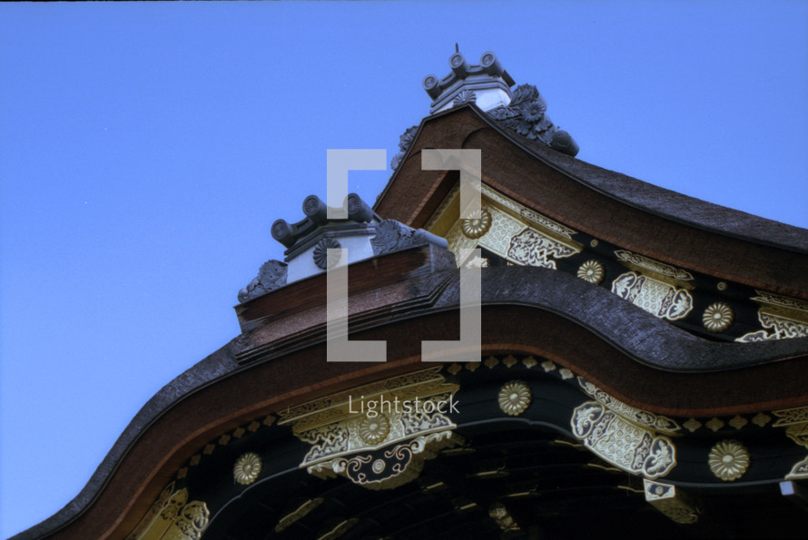 ornate roofline on a Japanese building 