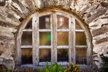 arched window with window panes